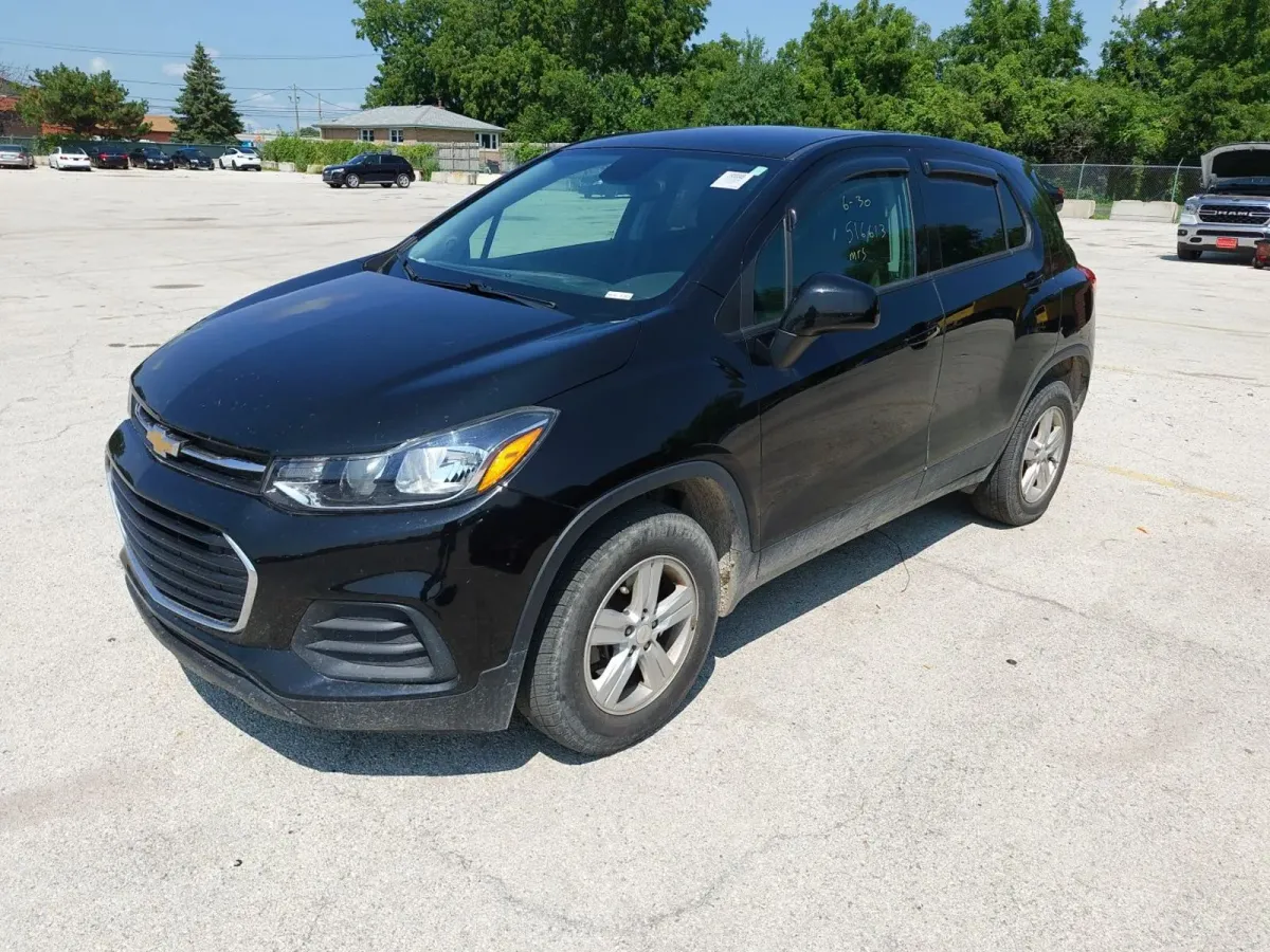 2022 Chevrolet Trax LS in black, front three-quarter view on the auction lot